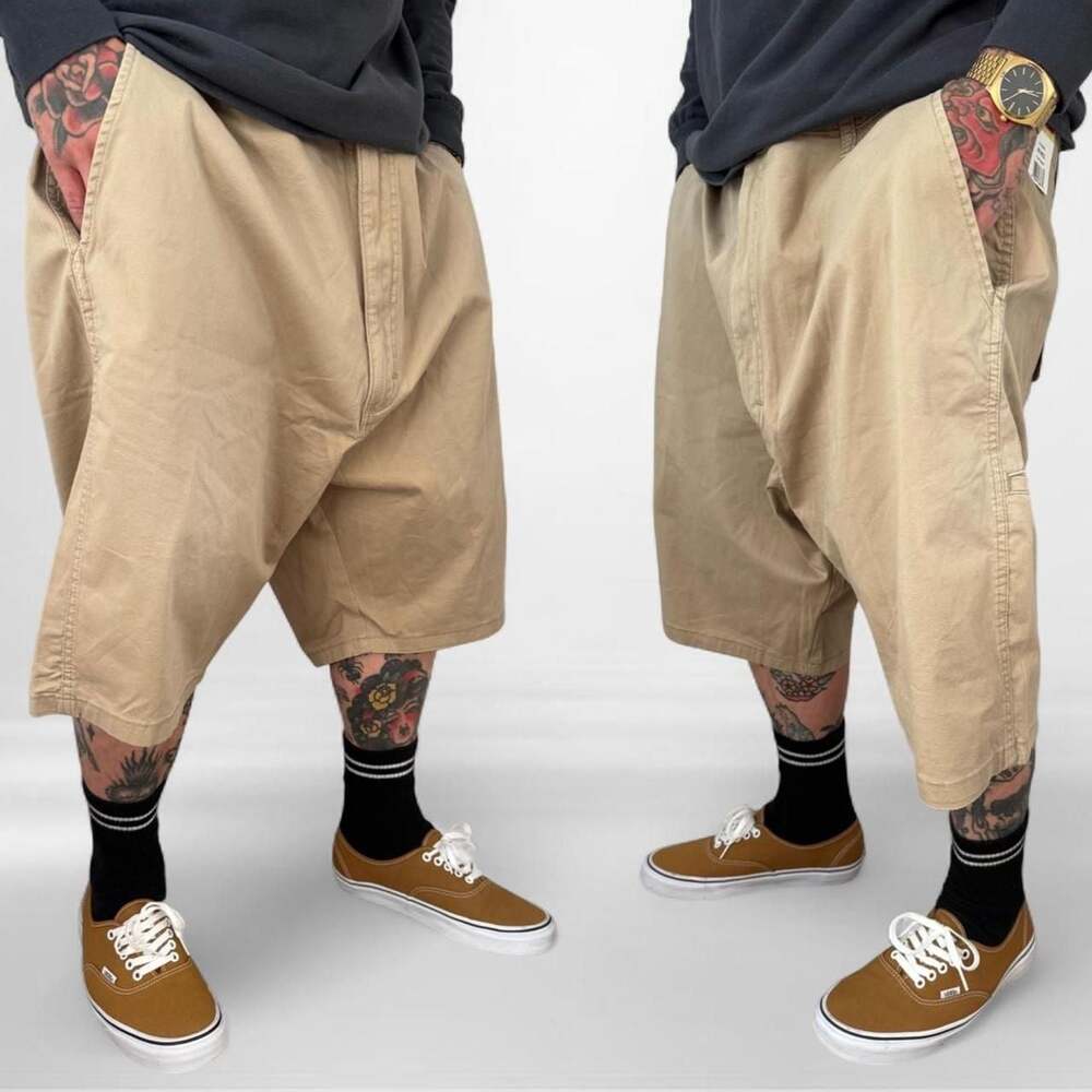 Wrangler Flat Front Baggy Shorts Tan Size 40